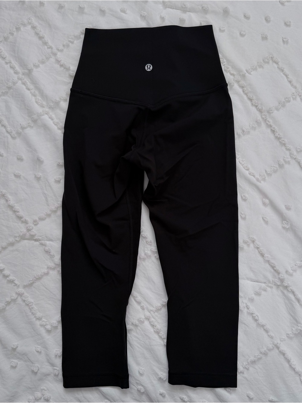 Lululemon Align High-Rise 17” Capri Leggings Black Size 2